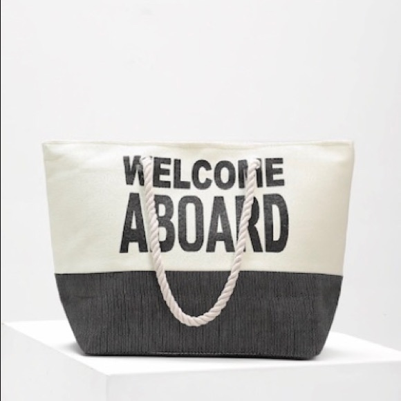 Giant “Welcome Aboard” Shoulder/Tote/Travel Bag - Picture 3 of 7